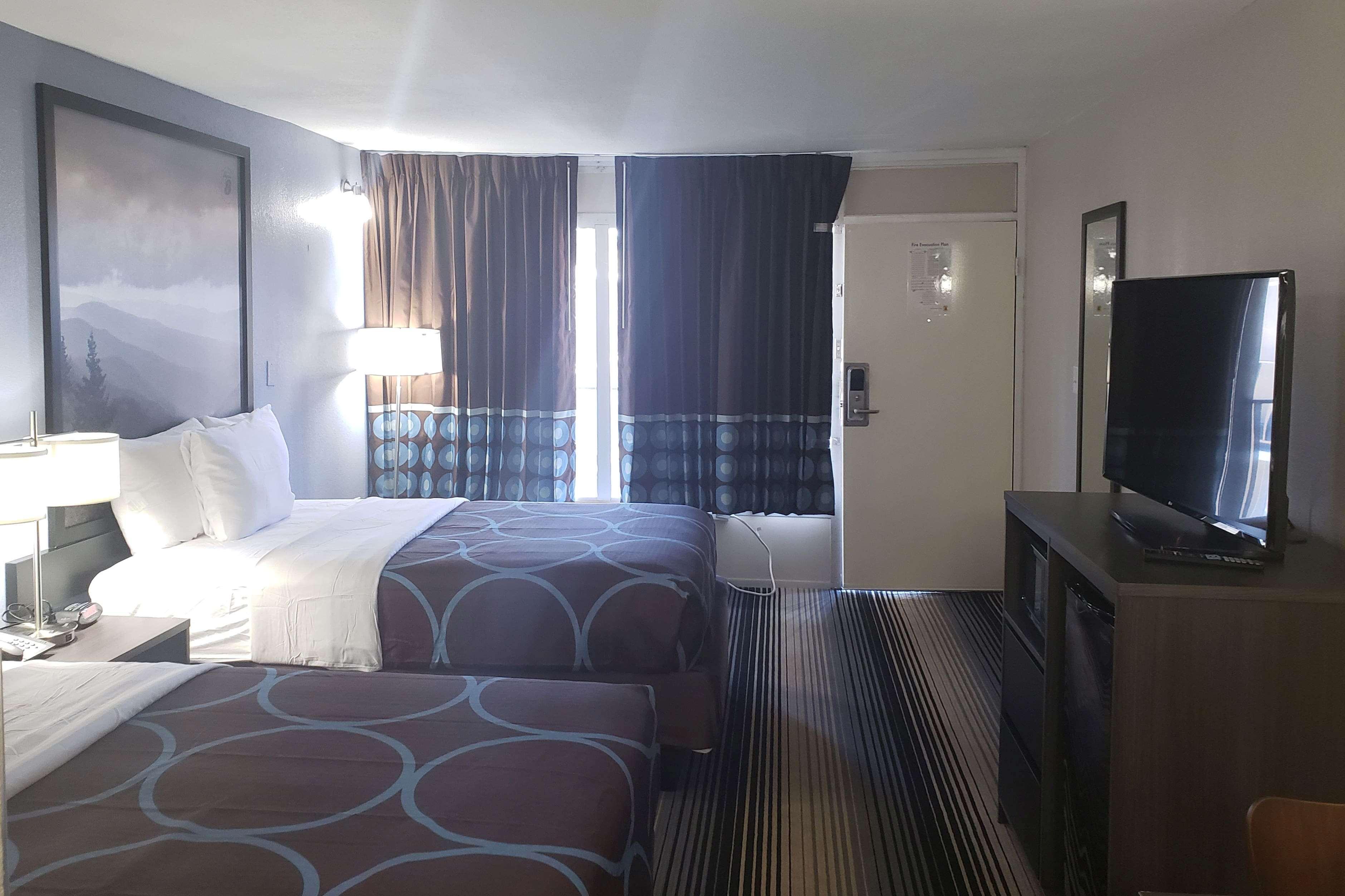 Super 8 By Wyndham Morganton Hotel Exterior foto